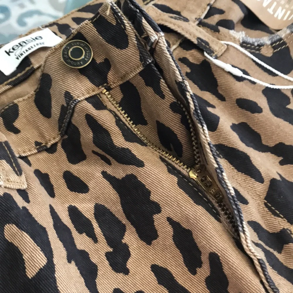 JEANS SIZE 10/30 LEOPARD SKINNY VINTAGE DISTRESSED.5 pockets w golden zip NWT❤️ - Picture 10 of 15